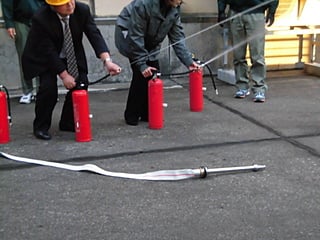 消火器の使用訓練